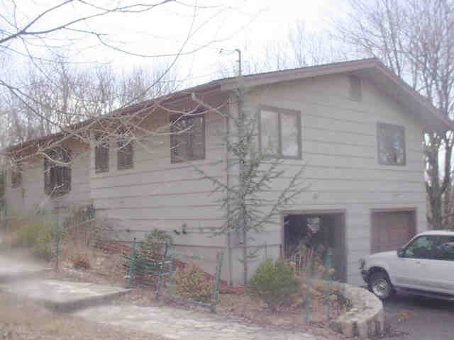 Building photograph for 99 KEELER RD